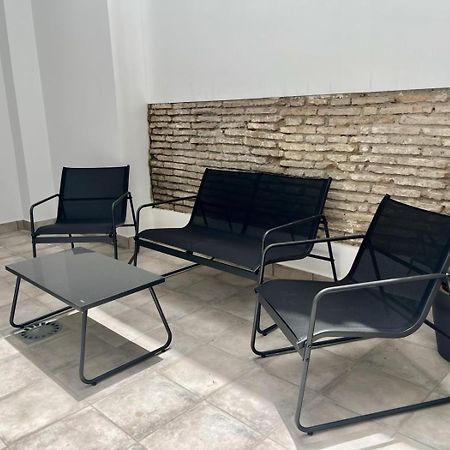 Апартаменты Cd-P Loft, New Charming Loft With Private Patio, Center, Quite Neighborhood Малага Экстерьер фото